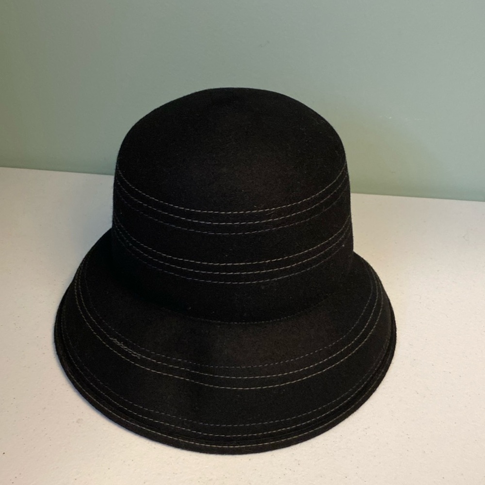 Liz Claiborne Women’s Wool Hat